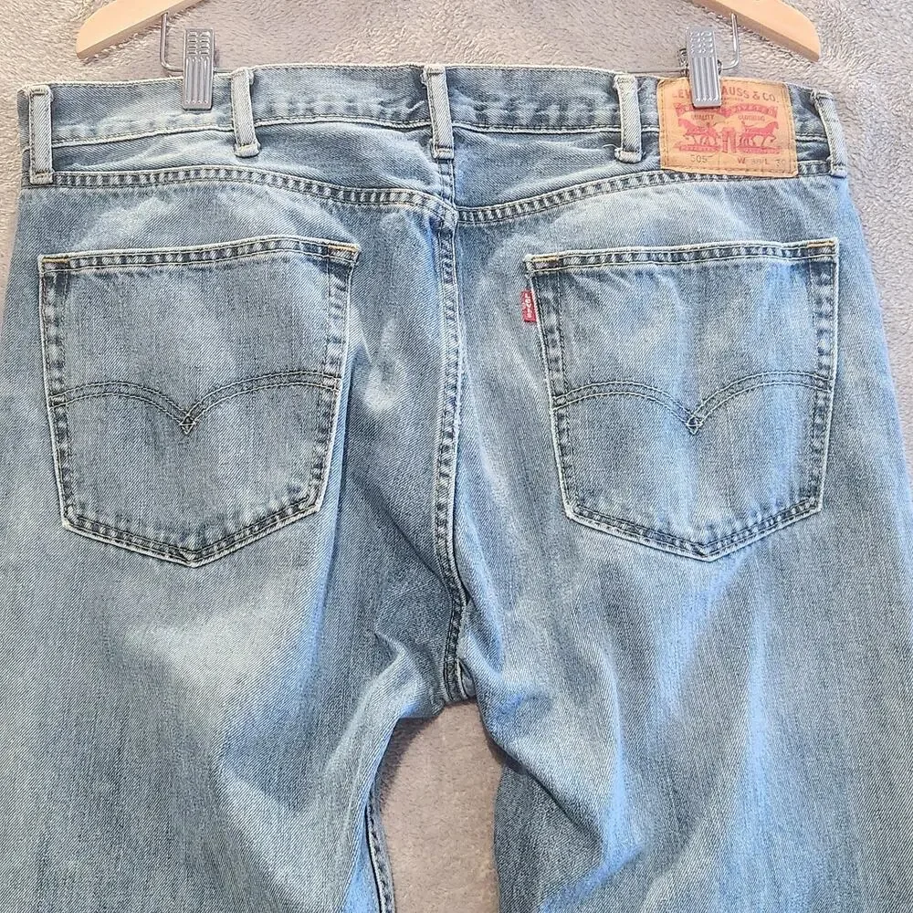Levi's Mens 505 Medium Wash Straight Leg Jeans Size 38x30 Casual Minimalist